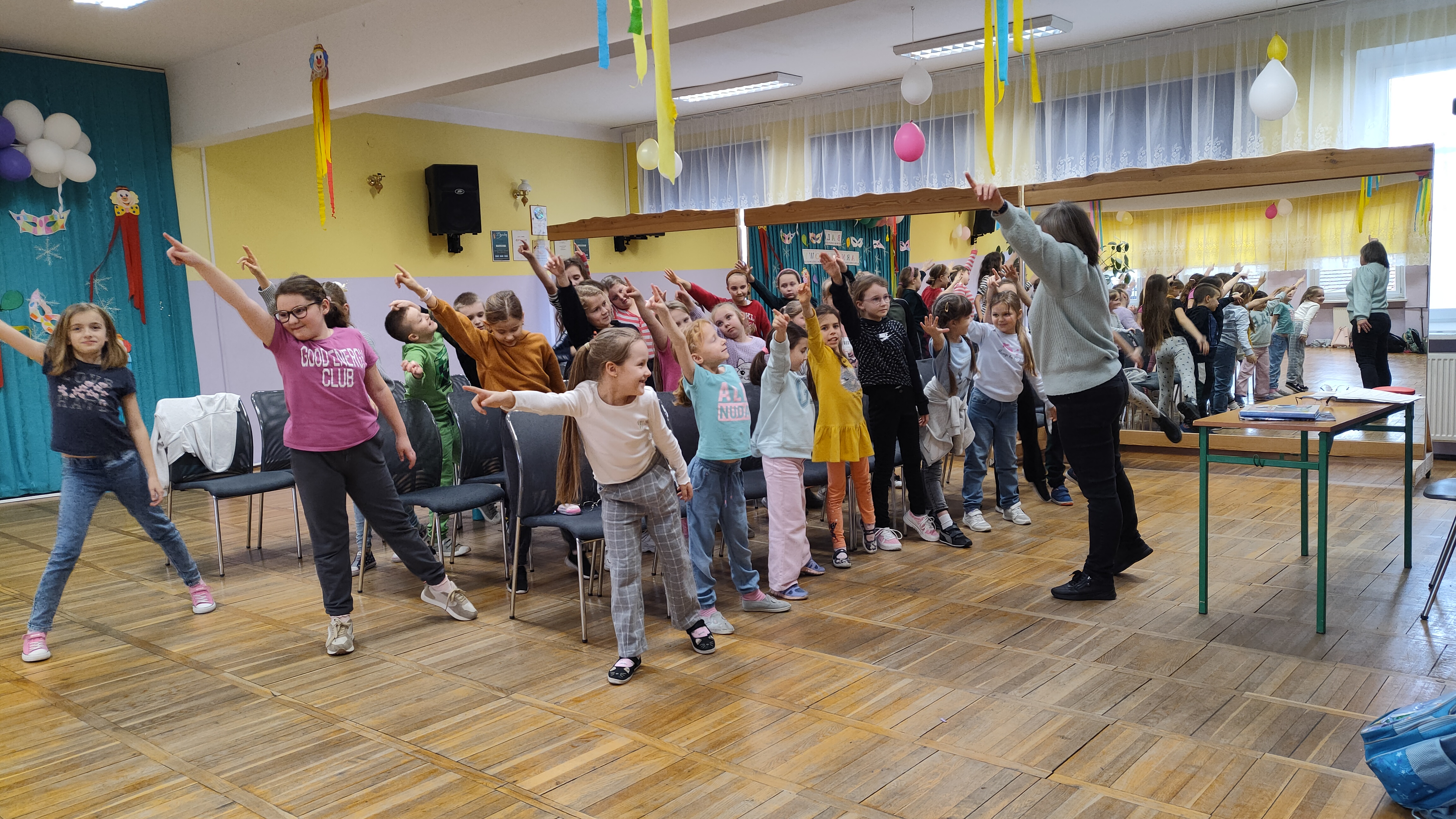 Ch&oacute;r Rybałci - zdjęcie 5