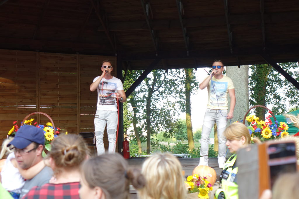 Święto Plon&oacute;w w Radwanicach - zdjęcie 23