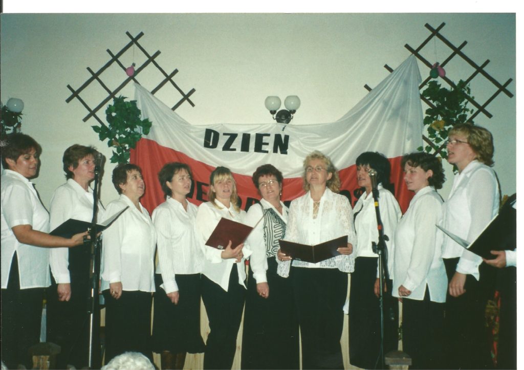 Zesp&oacute;ł Folklorystyczny "Swojacy" z Radwanic - za nami 20 lat - zdjęcie 2